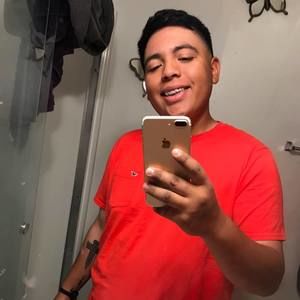 Meet your Posher, Vicente
